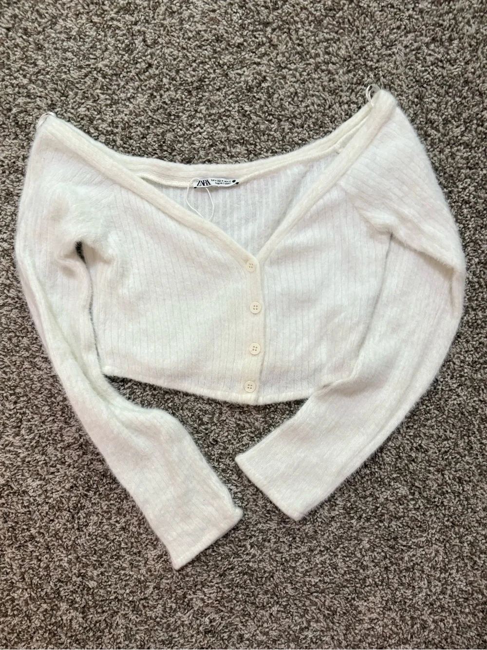 Zara Off-White Ribbed Cropped Button Cardigan - Picture 1 of 3